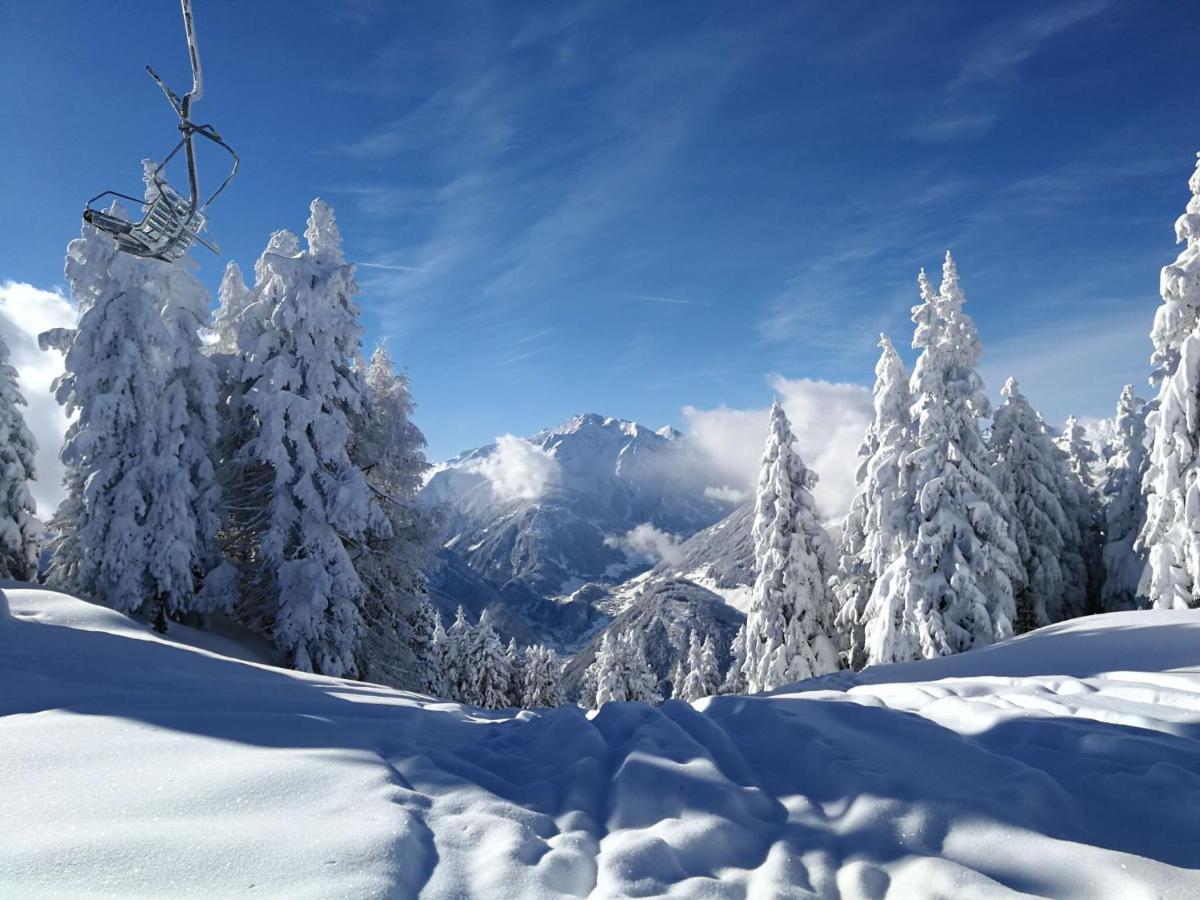 Holiday Flat Daniela, Hippach Im Zillertal Luaran gambar